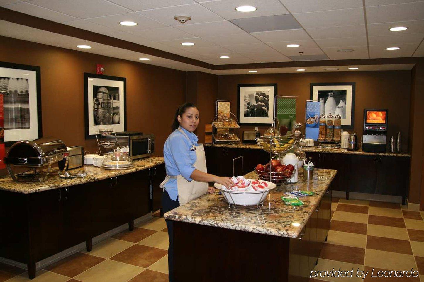 Hampton Inn And Suites Bakersfield / Highway 58 Restaurant foto